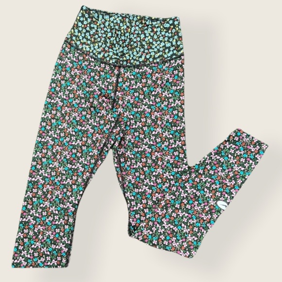 Nike Leggings - Picture 6 of 6